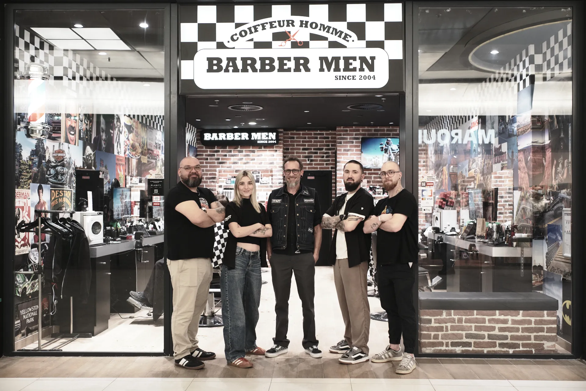 L'équipe de BARBER MEN Coquelles, coiffeur homme et barbier dans le Pas-de-Calais.